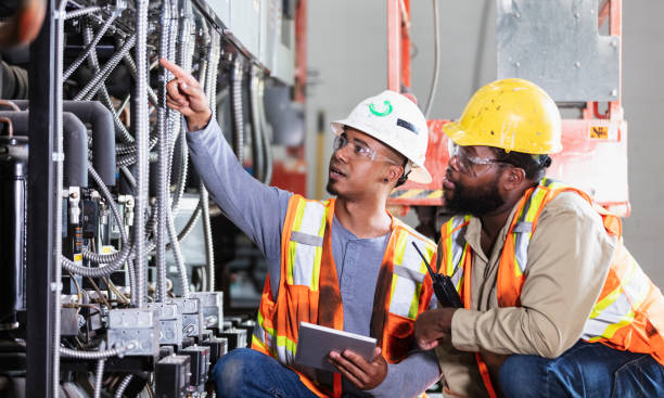 Best Affordable Emergency Electrician  in Los Alamitos, CA